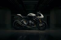 Ndp_Triumph_SpeedTriple1200RR_39