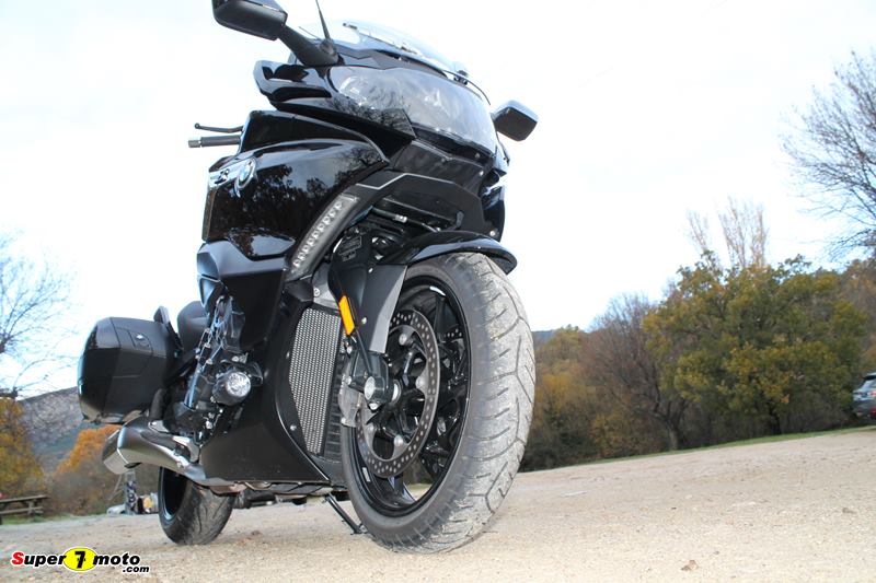 BMW K1600B 03