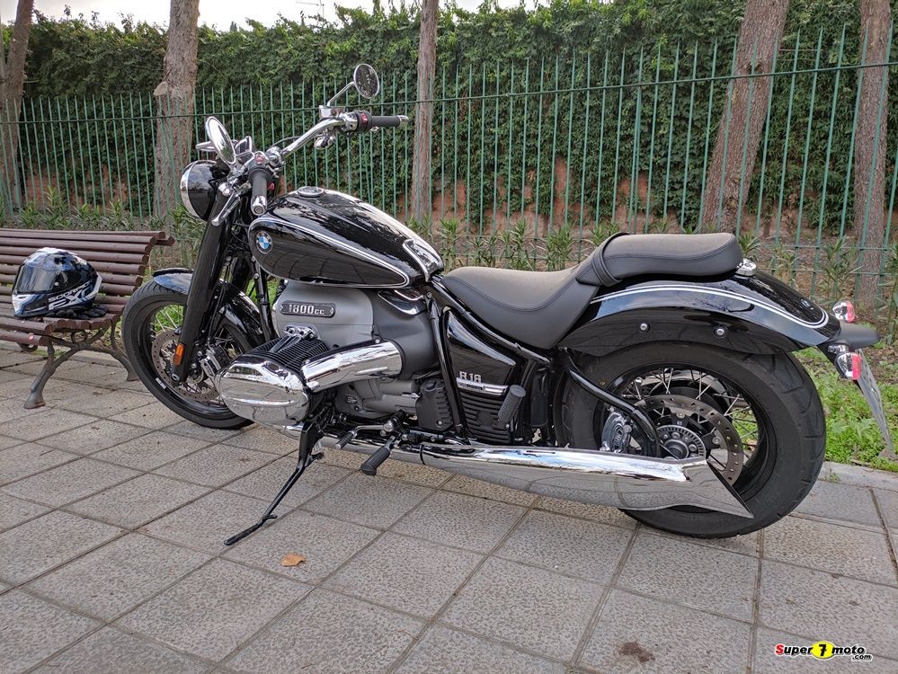 BMW R18 10