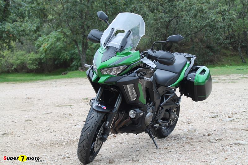 KawaVersis1000SE 02