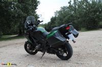 KawaVersis1000SE_07