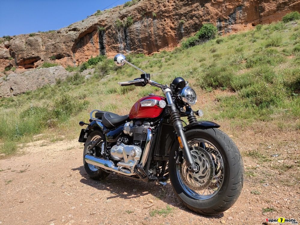 Triumph Speedmaster 2021 Super7moto 5