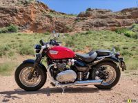 Triumph_Speedmaster_2021_Super7moto_30