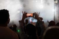 EBW_2022_Entertainment_Crowd_John_Rourke_