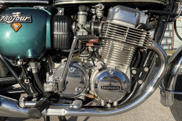 1974 honda cb750 74074296 29AE 4725 86C4 13E54A24FAAB 1