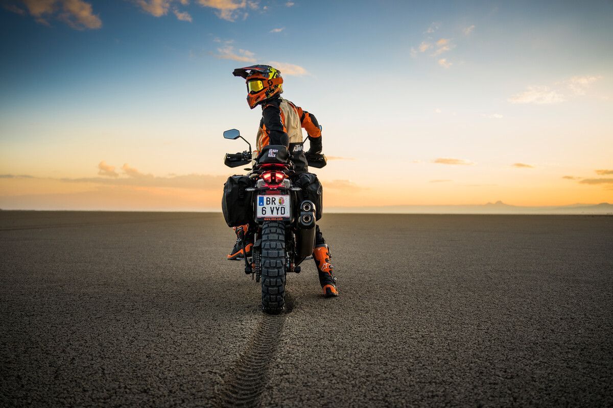 489036 MY23 KTM 1290 SUPER ADVENTURE R Static CAT B MY23 MY23 KTM 1290 SUPER ADVENTURE R