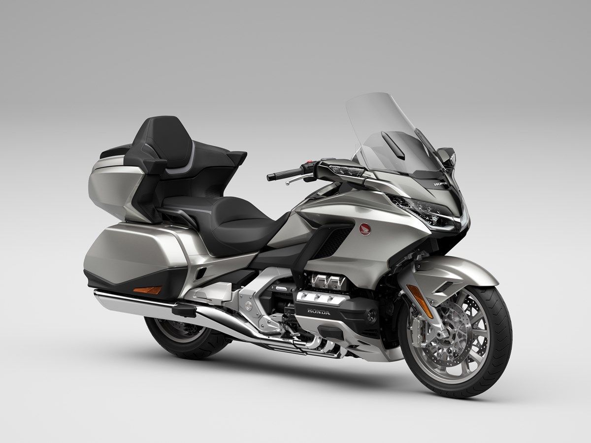 413836 23YM HONDA GOLD WING TOUR