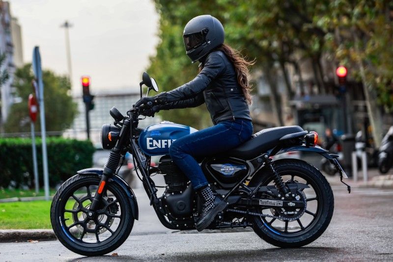 Royal Enfield HNTR350 ACCION 169