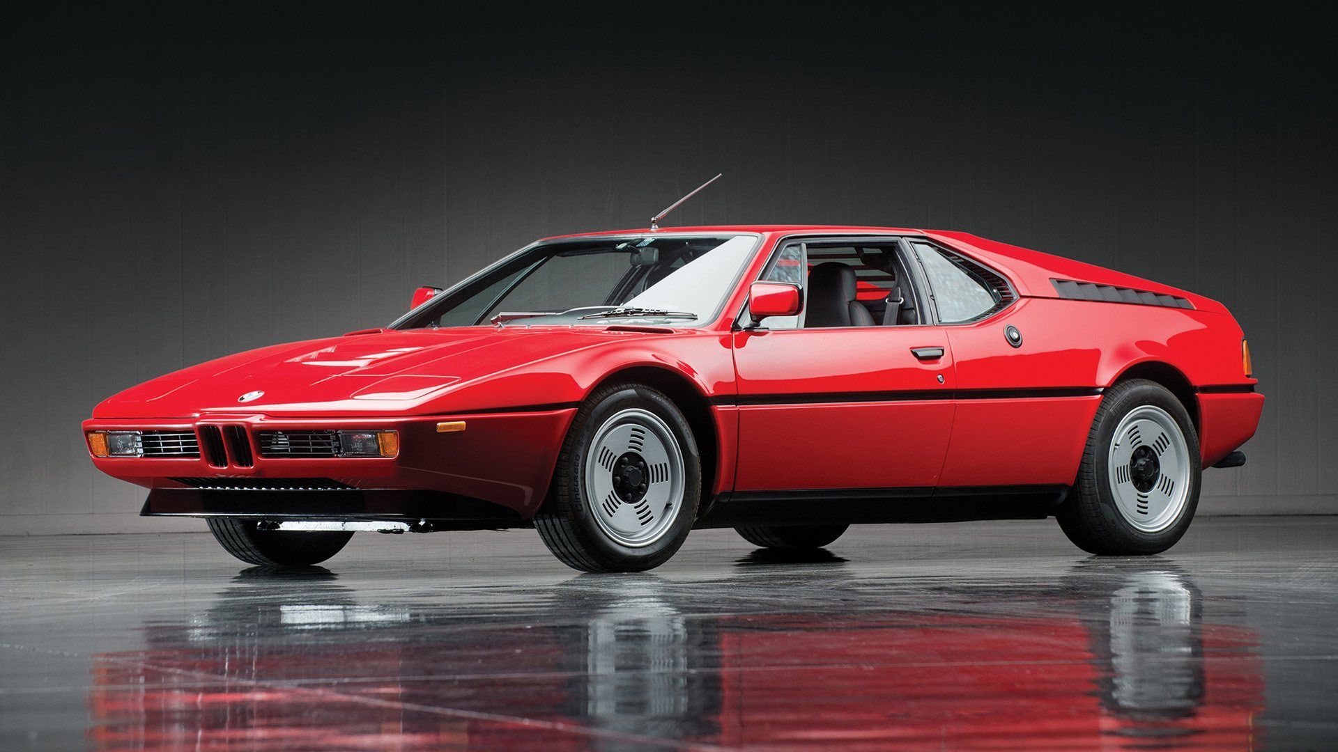 BMW M1 1