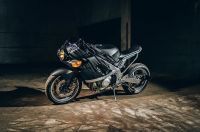 ZZR005