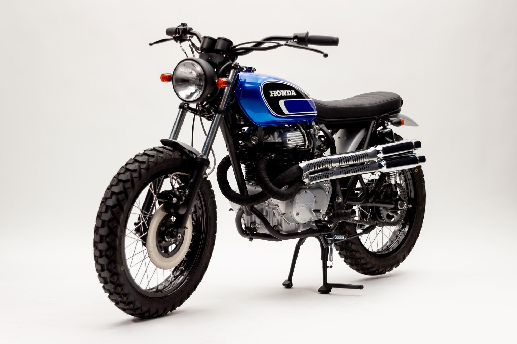 1974 honda cl360 instudio left front quarter