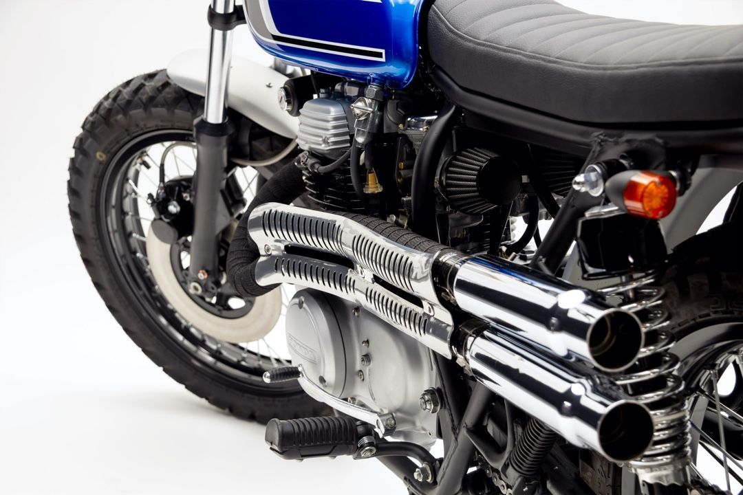 1974 honda cl360 instudio scrambler exhaust detail