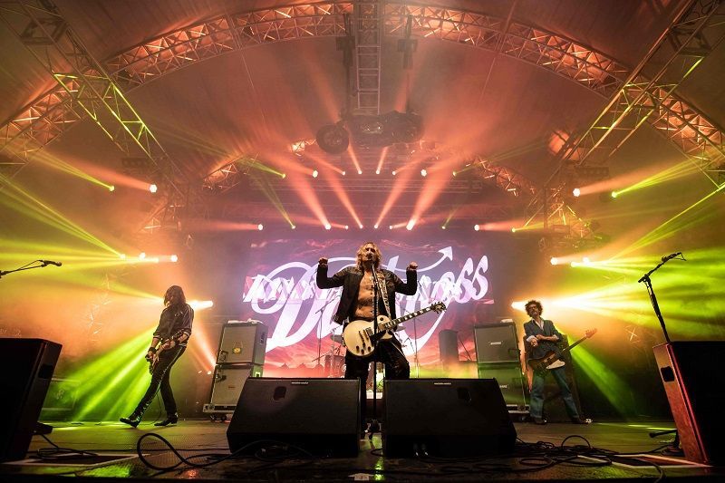 HD The Darkness 2