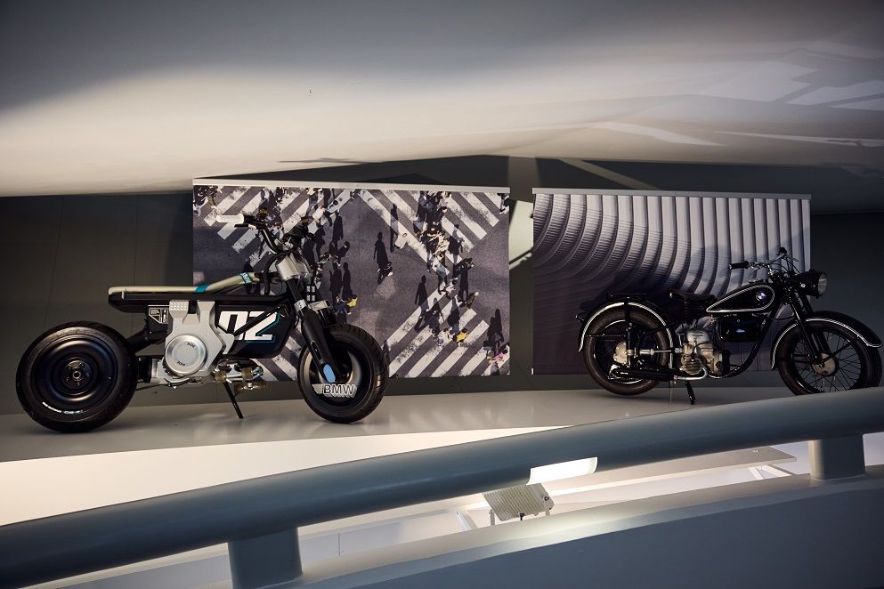 P90504697 highRes urban mobility then 