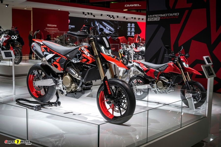 DUCATI EICMA 2023 HYM 01 UC579239 High
