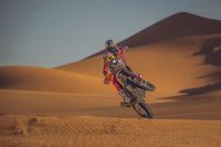 565058_Benavides_K._Red_Bull_KTM_Dakar_2024_Team_Shooting_Red_Bull_KTM_Rally_2024