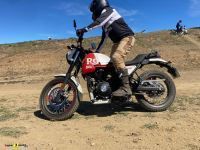 Royal_Enfield_Scram_411_4