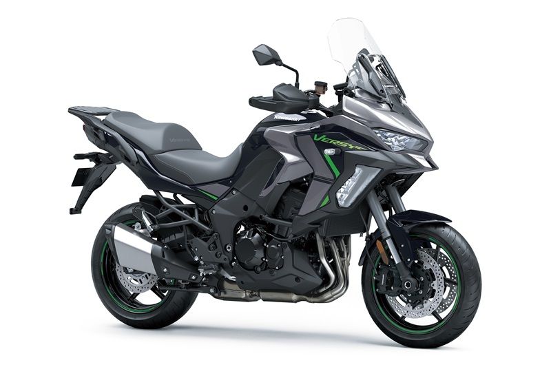 hi 25MY Versys 1100 SE Studio Image 1