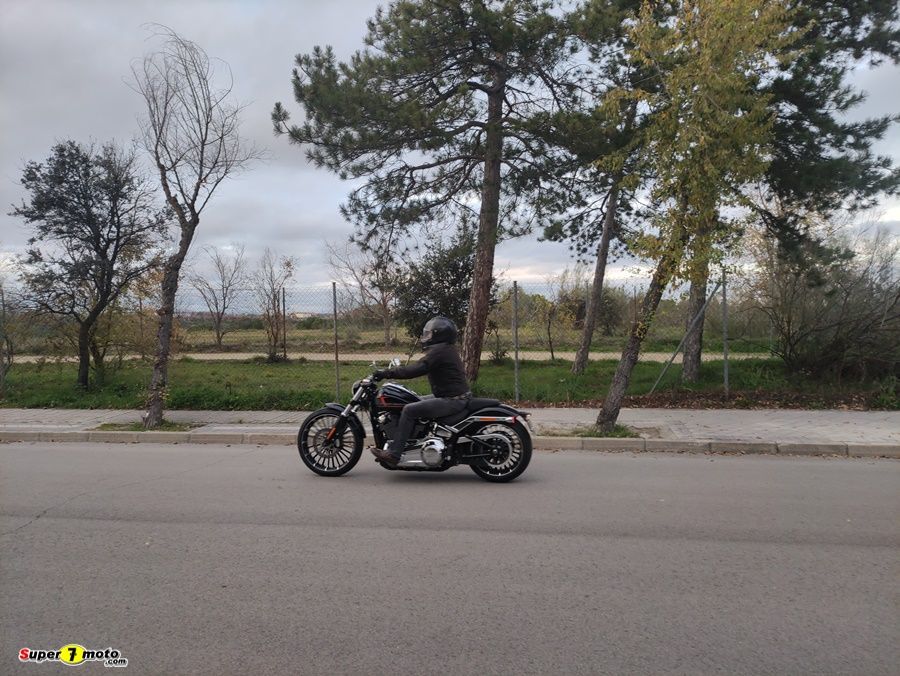 Harley Davidson Breakout 35