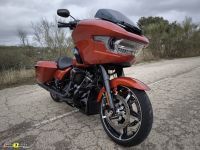 Harley-Davidson_Road_Glide_Whiskey_04