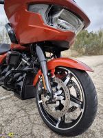 Harley-Davidson_Road_Glide_Whiskey_11