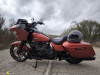 Harley-Davidson_Road_Glide_Whiskey_22