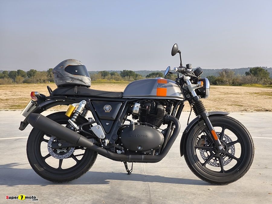 Royal Enfield Continental GT 01