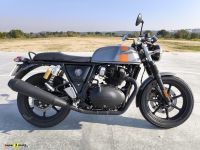 Royal_Enfield_Continental_GT_04