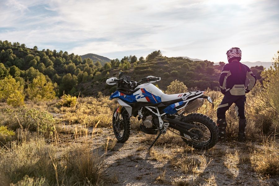 P90577132 highRes bmw concept f 450 gs