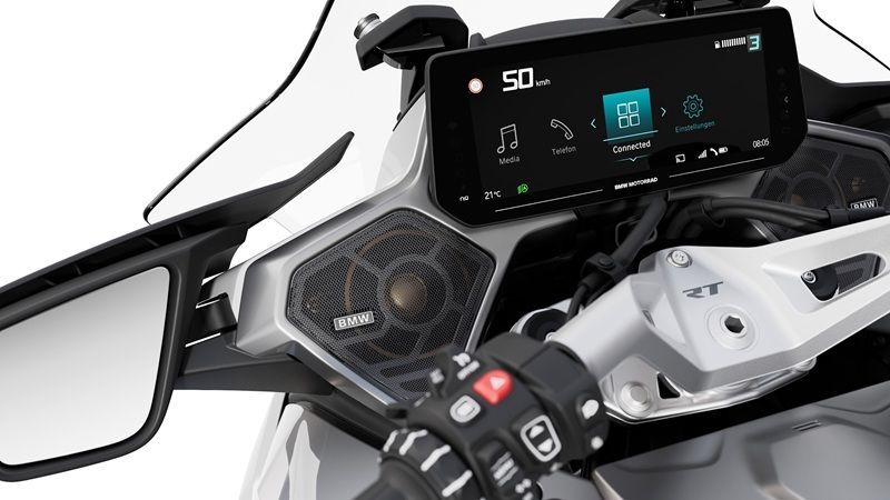 P90596488 lowRes the new bmw r 1300 r