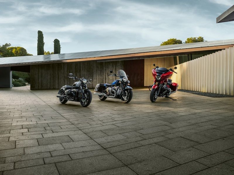 P90567542 lowRes bmw r 18 models 2025