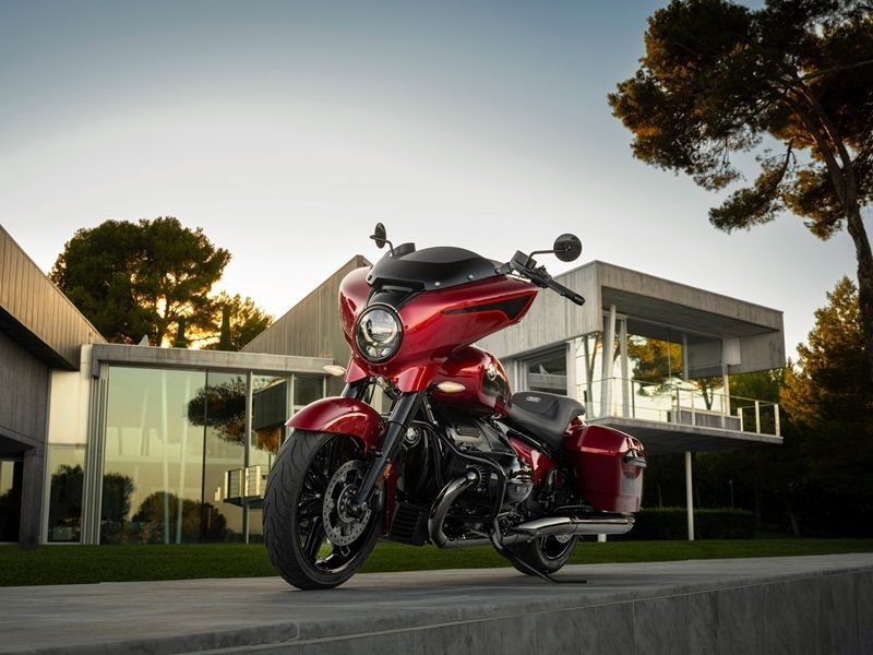 P90569079 lowRes bmw r 18 roctane r 1