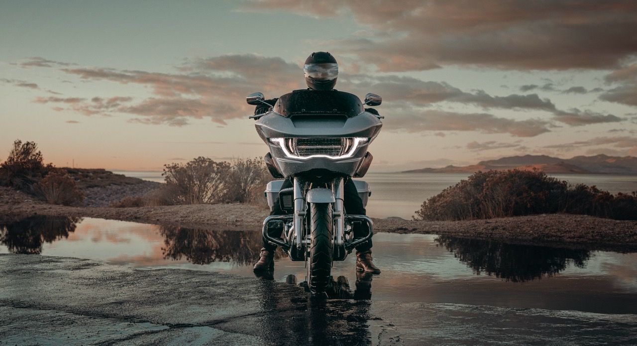 MY25 Beyond Horizons RoadGlide Large