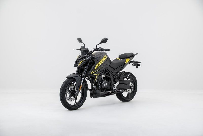 VOGE R125S studio 06