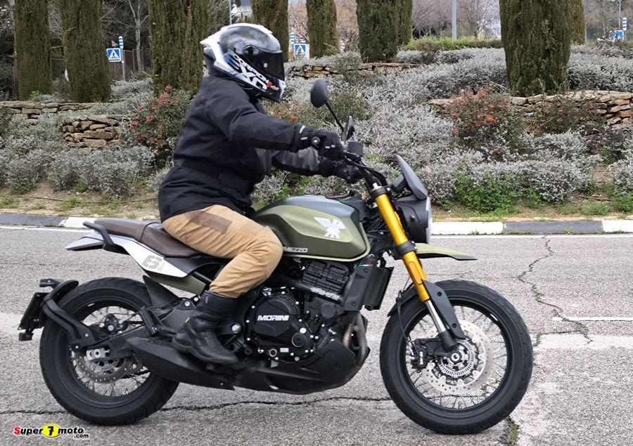 Moto Morini Seiemmezzo SCR 25