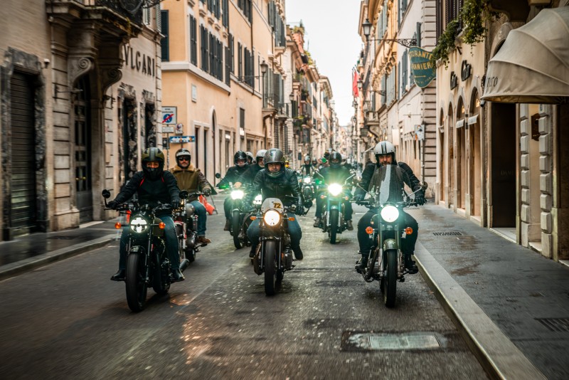 Royal Enfield X Rome Marathon 8