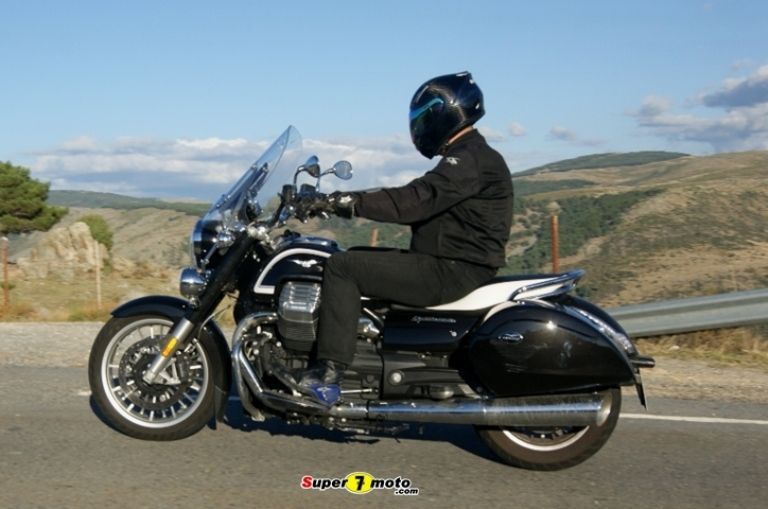 Guzzi california TouringDSC01681