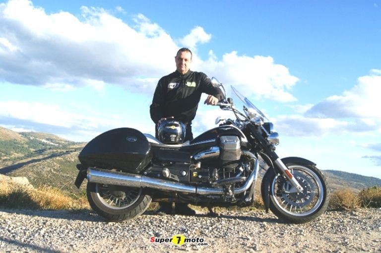 Guzzi california Touringficha piloto