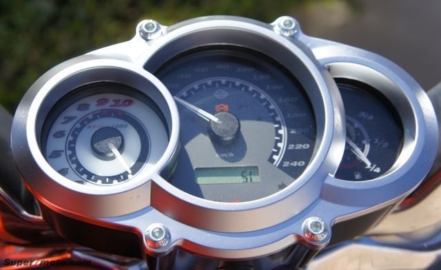 Harley VROD 6