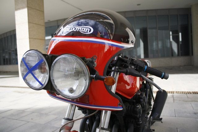 CB900FBolDor 08