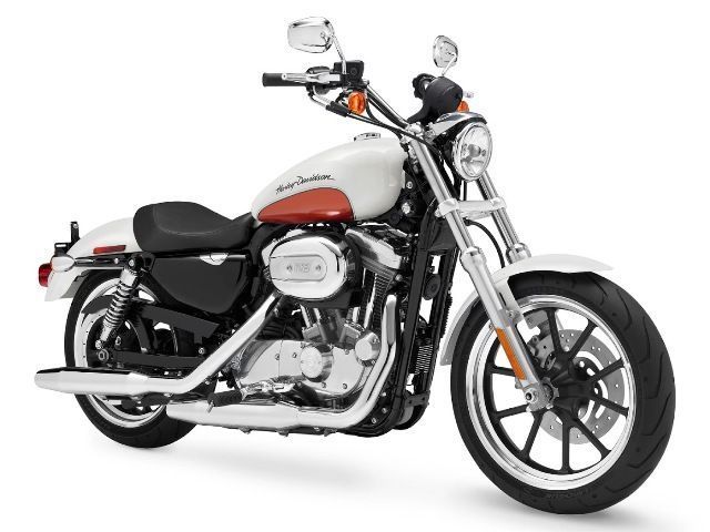 Harley-Davidson-XL-883-Sportster-SuperLow