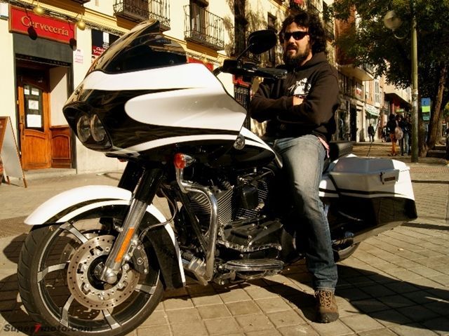 Jesus Road Glide SE-2