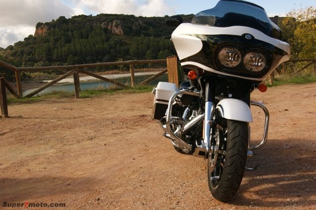 RoadGlideFront4