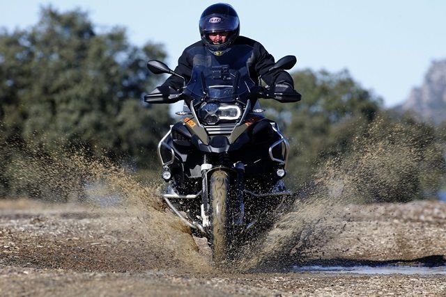 PresR1200GSAdv 04