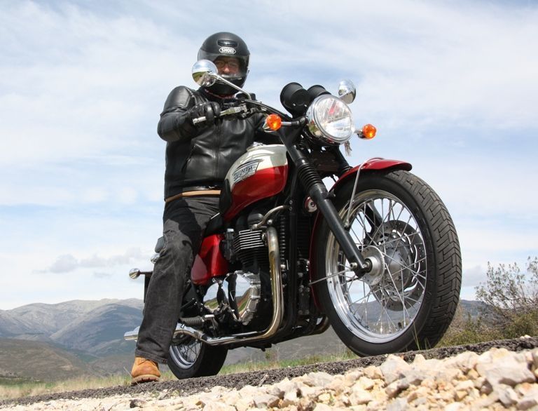 bonneville portada